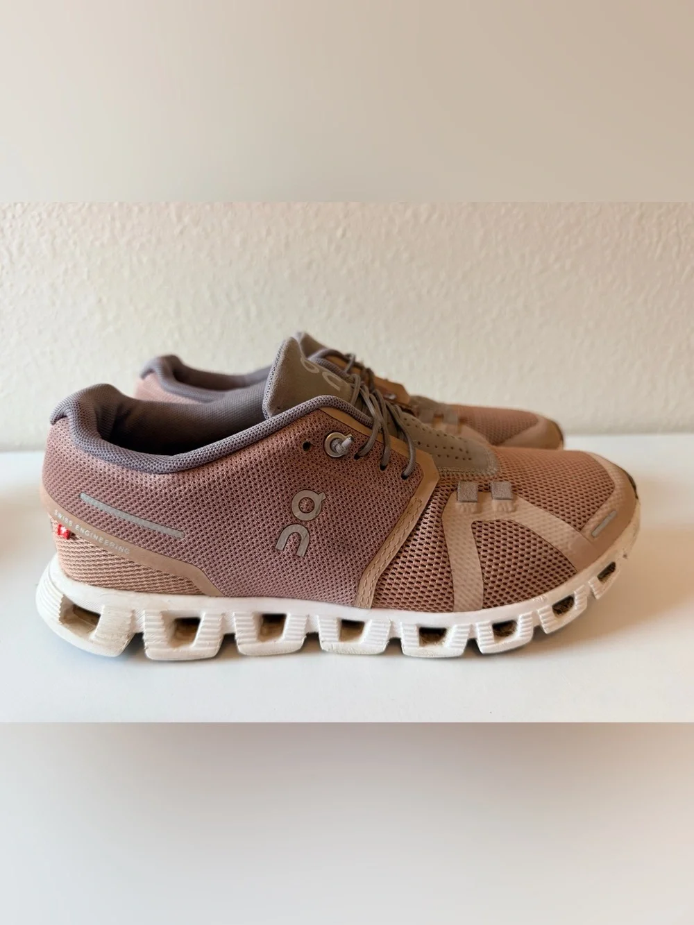 On Cloud 5 Women’s Sneakers